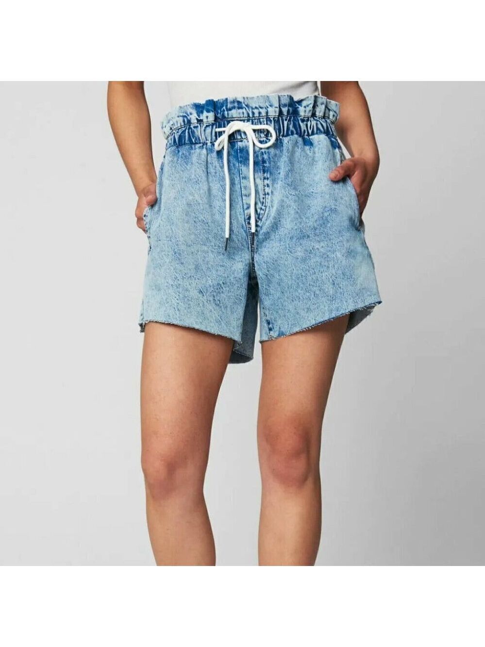 𝅺BLANK Nyc Bnwot Womens Paperbag Jean Shorts Drawstring Cutoff Acid Wash
